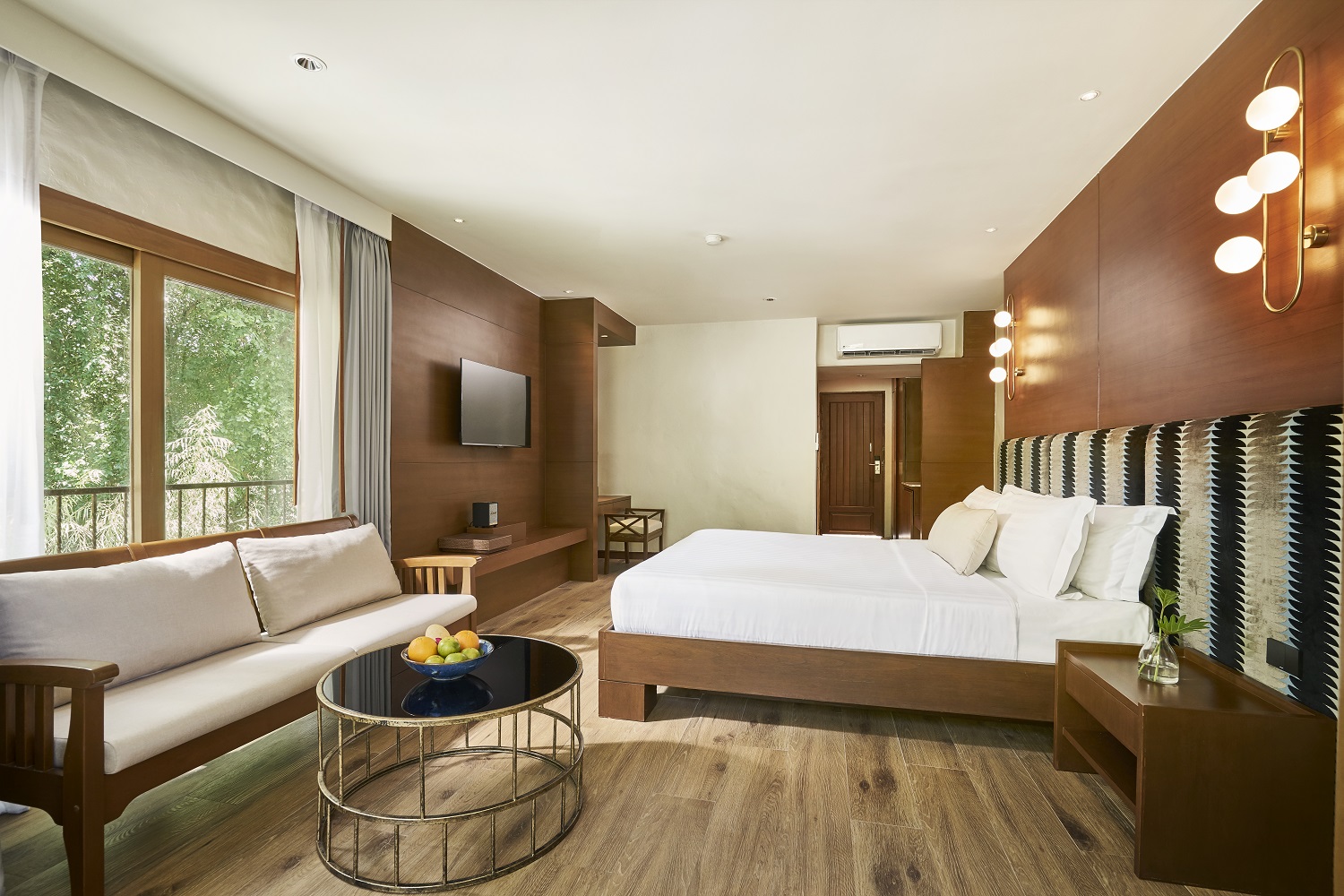 Sea Sand Sun Resort & Villas